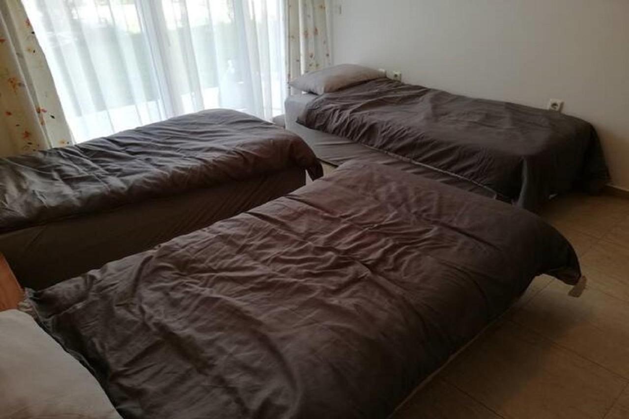 Yves 2 Bed Apart At Sun Village Sunny Beach Not Far Away From The Sea Bagian luar foto